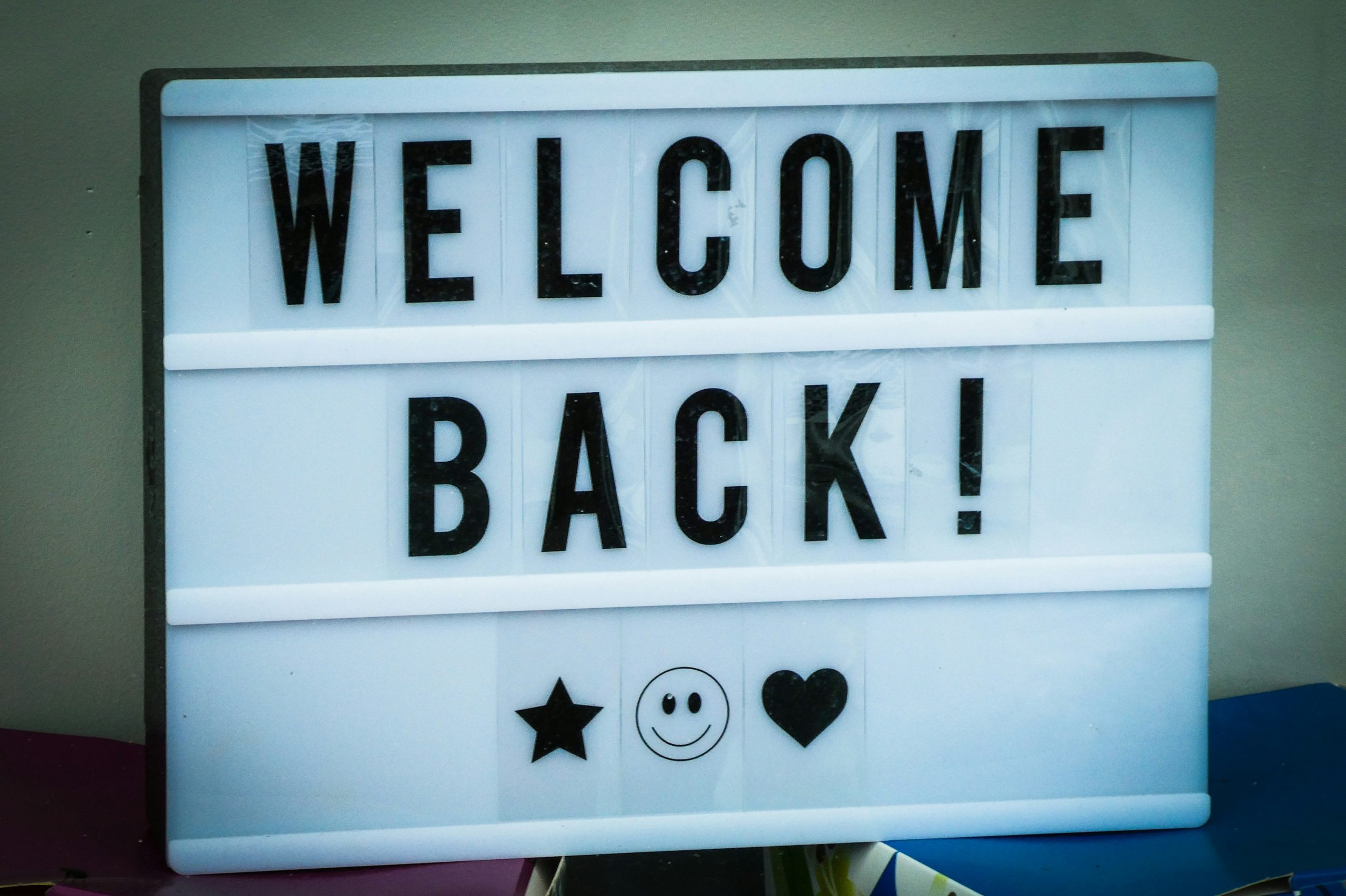 Photo welcome back